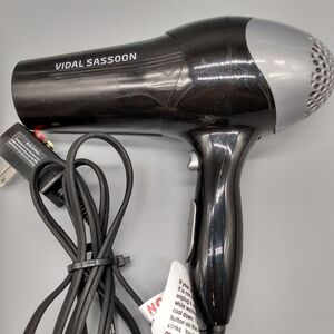 Vidal Sassoon hair dryer. Vintage. Black